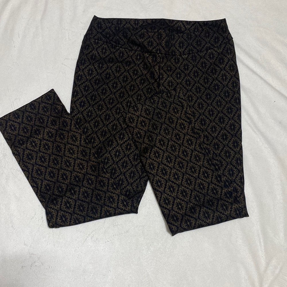 Soft Surroundings Gold Leaf Damask Print Pants Sz M